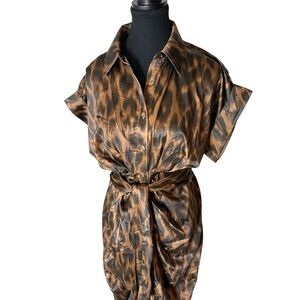 BETSEY JOHNSON New Leopard Print Button Up Satin Ruched Short Sleeve Dress Small